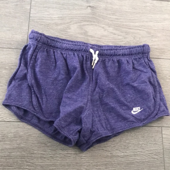 Nike women’s shorts | small - Picture 7 of 7